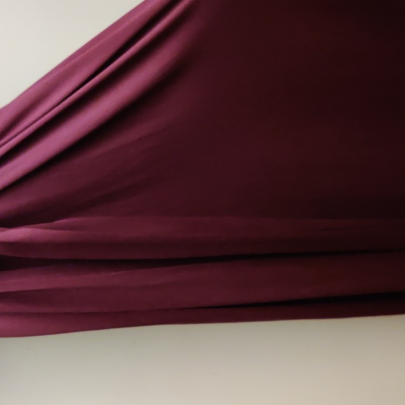 Davids Bridal Long Gown - Picture 2 of 4